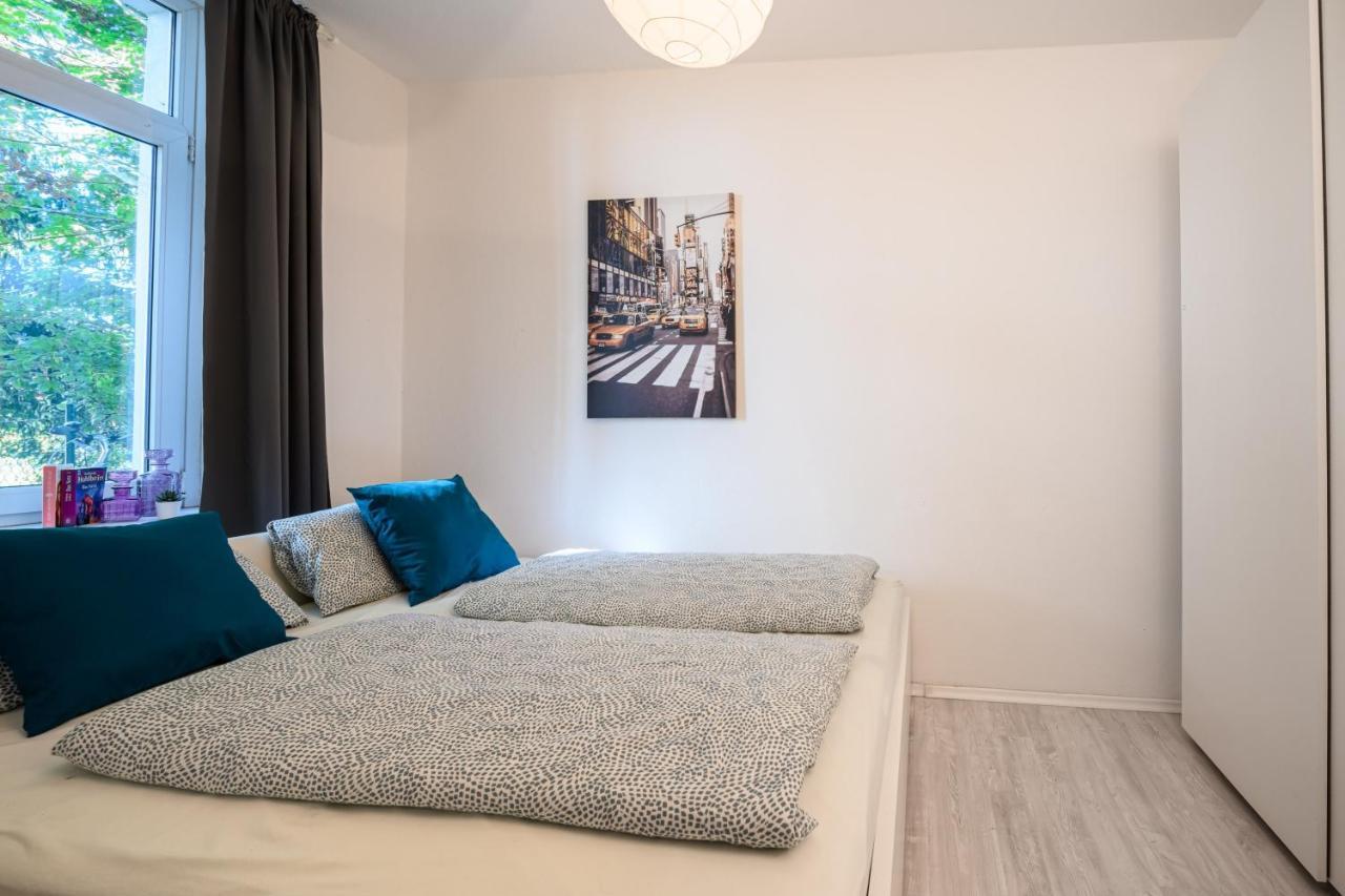 Helle Wohnung In Sudenburg Mit Balkon - Wlan, 4 Schlafplaetze Magdeburg Ngoại thất bức ảnh